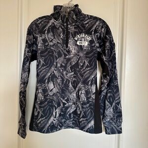 Outfitter Trading Co. Black and White 1/4-Zip Fleece Pullover – Women’s Size S